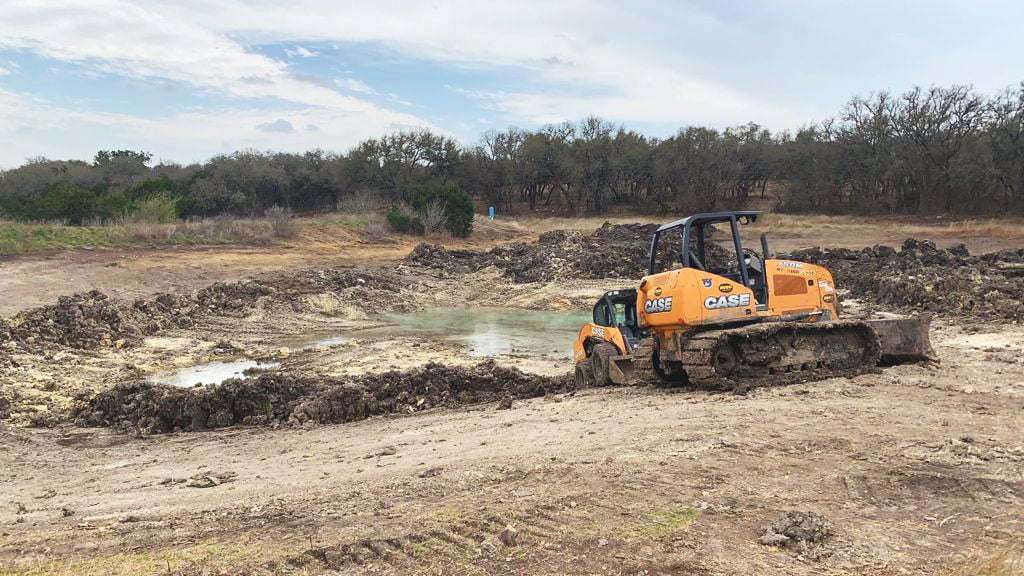 Pond construction in Texas