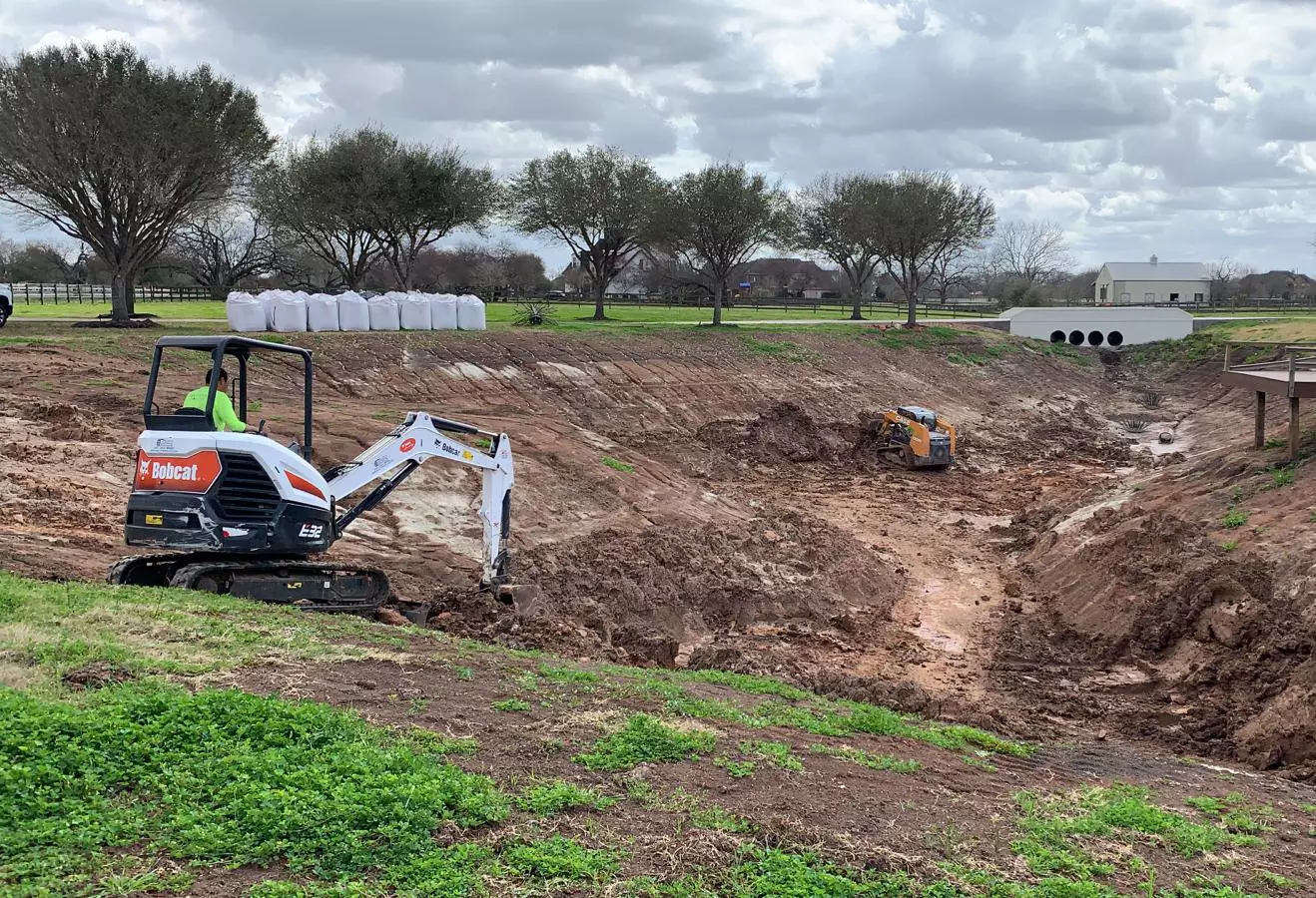 Pond Liner Installation Service in Texas