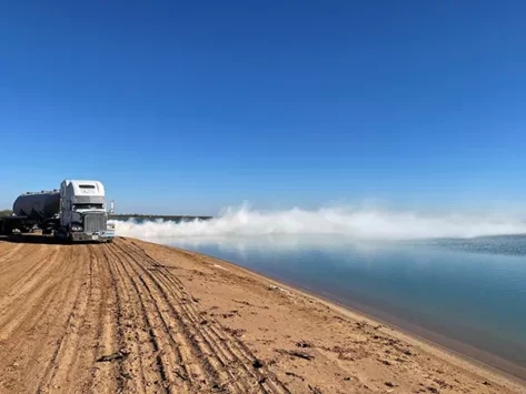Home Fixing a leaking pond with bentonite pond sealer